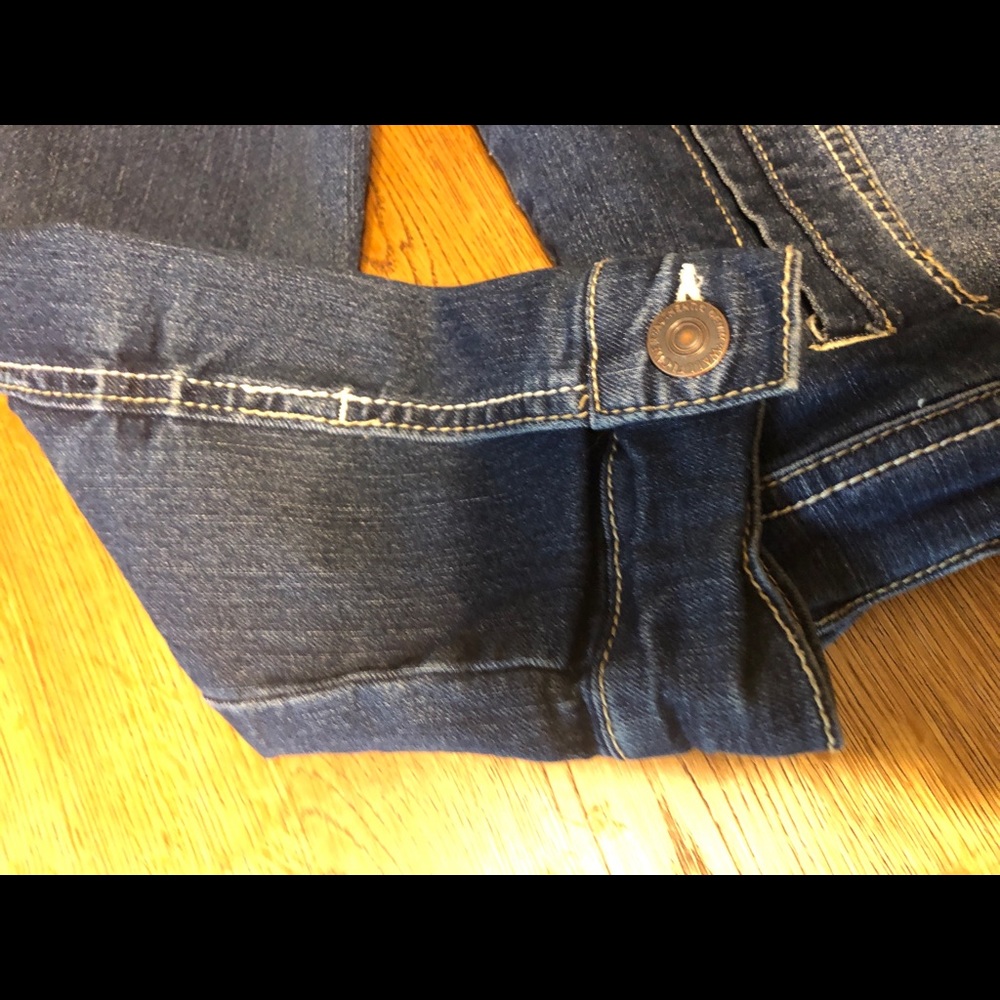 Jean Jacket - Picture 2 of 6